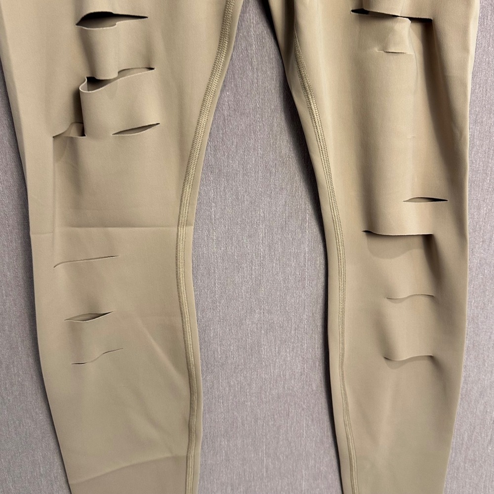 Alo Yoga Ripped Warrior Leggings S Gravel Tan High‎ Waist Laser Cut Athleisure - Picture 4 of 8